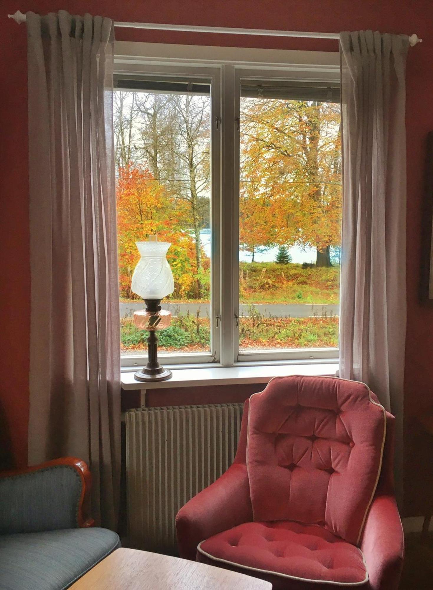 Viktors Affaershus Bed & Breakfast Atran Exterior foto